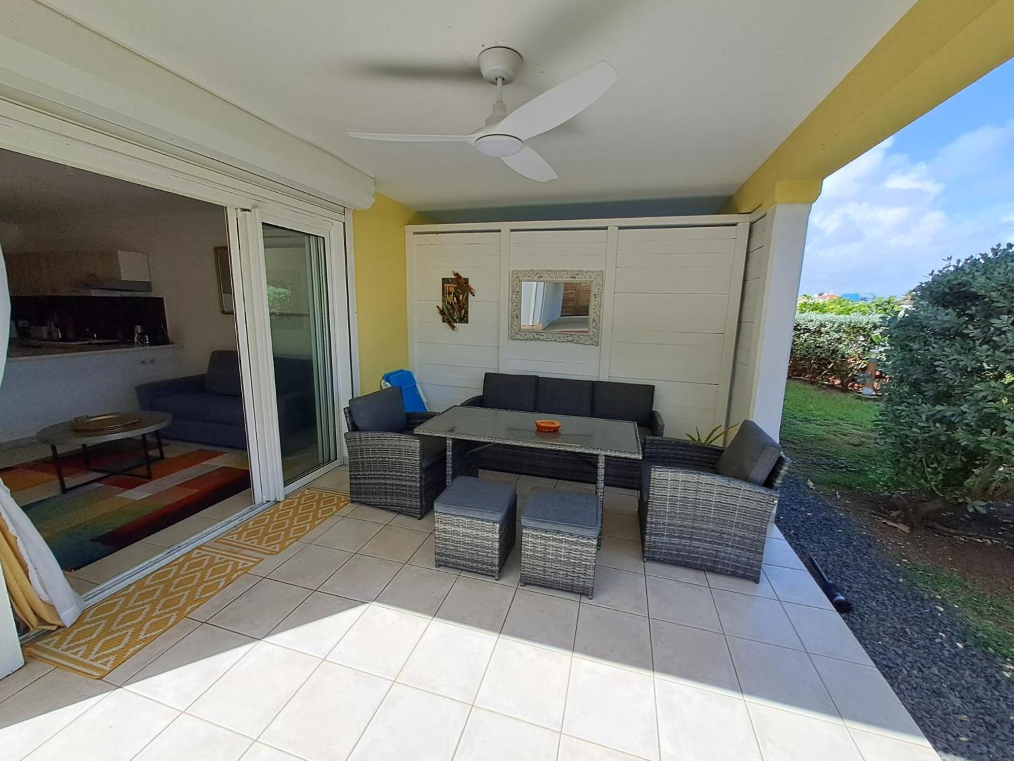 Rdc Appartement En Bord De Mer Au Son Des Vagues Le Moule Exterior photo